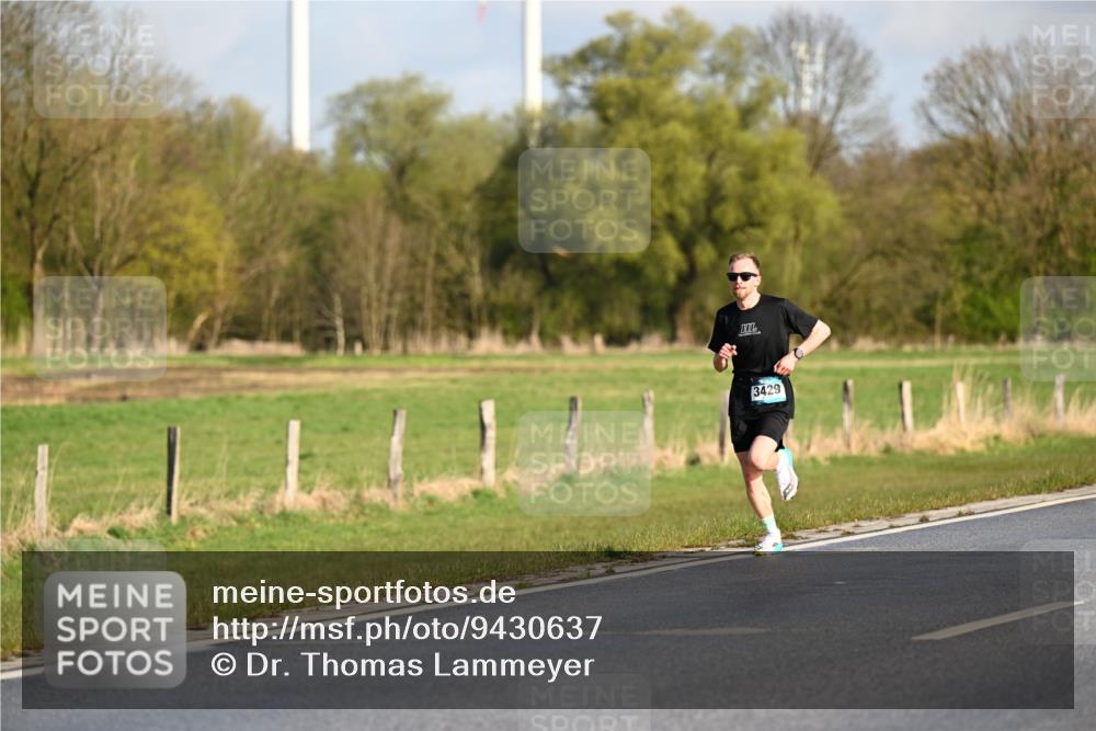 12.04.2026 - 45. Internationalen Wilhelmsburger Insellauf Dr. Thomas Lammeyer http://msf.ph/oto/9430637 12.04.2026 09:07:55 Laufen 3429 meine-sportfotos.de