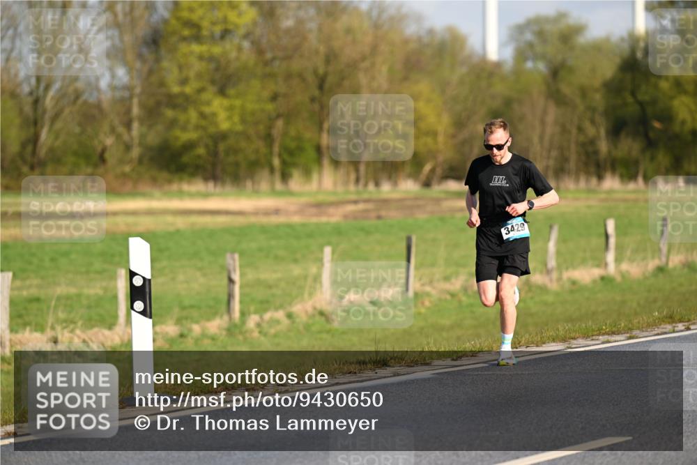 12.04.2026 - 45. Internationalen Wilhelmsburger Insellauf Dr. Thomas Lammeyer http://msf.ph/oto/9430650 12.04.2026 09:07:57 Laufen 3429 meine-sportfotos.de