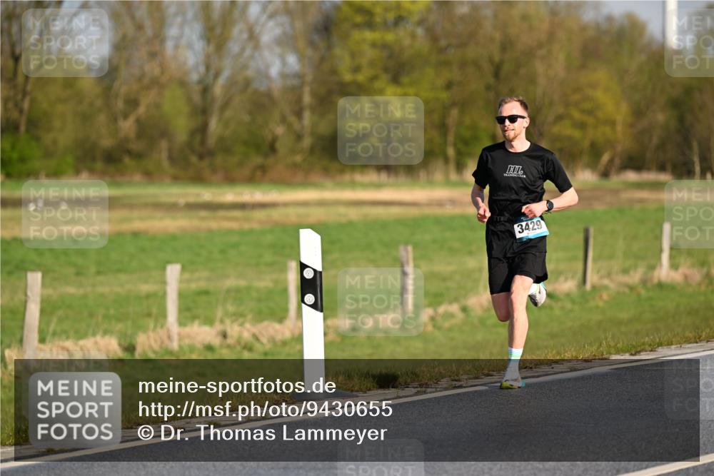 12.04.2026 - 45. Internationalen Wilhelmsburger Insellauf Dr. Thomas Lammeyer http://msf.ph/oto/9430655 12.04.2026 09:07:57 Laufen 3429 meine-sportfotos.de