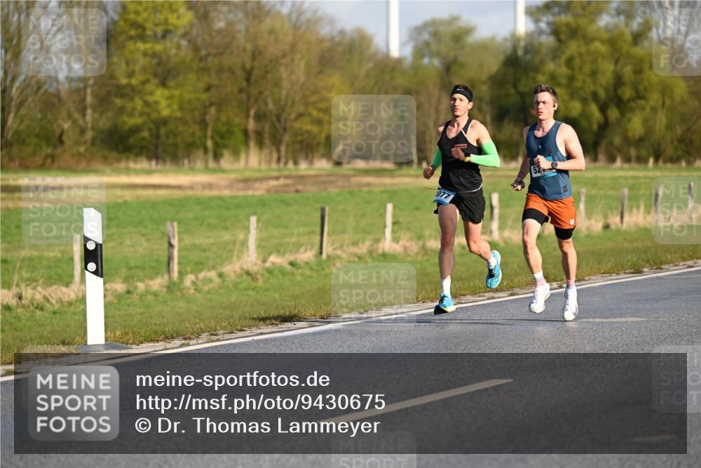 12.04.2026 - 45. Internationalen Wilhelmsburger Insellauf Dr. Thomas Lammeyer http://msf.ph/oto/9430675 12.04.2026 09:08:01 Laufen 077 meine-sportfotos.de
