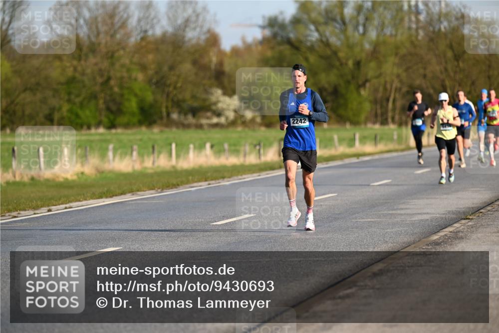 12.04.2026 - 45. Internationalen Wilhelmsburger Insellauf Dr. Thomas Lammeyer http://msf.ph/oto/9430693 12.04.2026 09:08:23 Laufen 2242 meine-sportfotos.de