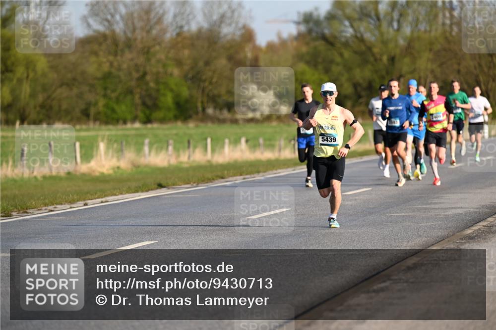 12.04.2026 - 45. Internationalen Wilhelmsburger Insellauf Dr. Thomas Lammeyer http://msf.ph/oto/9430713 12.04.2026 09:08:27 Laufen 5439, 2409 meine-sportfotos.de