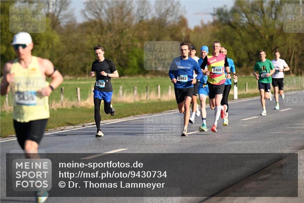 12.04.2026 - 45. Internationalen Wilhelmsburger Insellauf Dr. Thomas Lammeyer http://msf.ph/oto/9430734 12.04.2026 09:08:30 Laufen 5439, 2760, 2983, 2409, 287 meine-sportfotos.de
