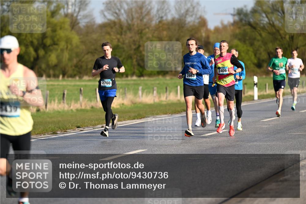 12.04.2026 - 45. Internationalen Wilhelmsburger Insellauf Dr. Thomas Lammeyer http://msf.ph/oto/9430736 12.04.2026 09:08:31 Laufen 8439, 2760, 2983, 2409, 2874, 2873 meine-sportfotos.de