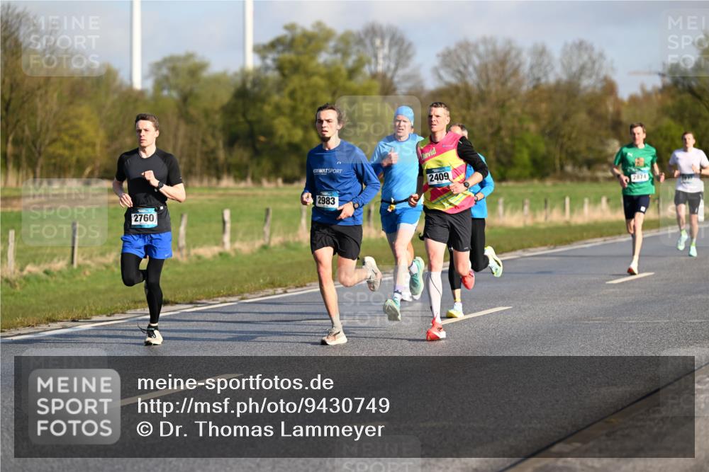 12.04.2026 - 45. Internationalen Wilhelmsburger Insellauf Dr. Thomas Lammeyer http://msf.ph/oto/9430749 12.04.2026 09:08:33 Laufen 2760, 2983, 2409, 2874 meine-sportfotos.de