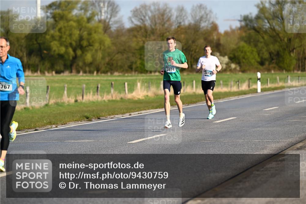 12.04.2026 - 45. Internationalen Wilhelmsburger Insellauf Dr. Thomas Lammeyer http://msf.ph/oto/9430759 12.04.2026 09:08:35 Laufen 767, 2874, 2873 meine-sportfotos.de