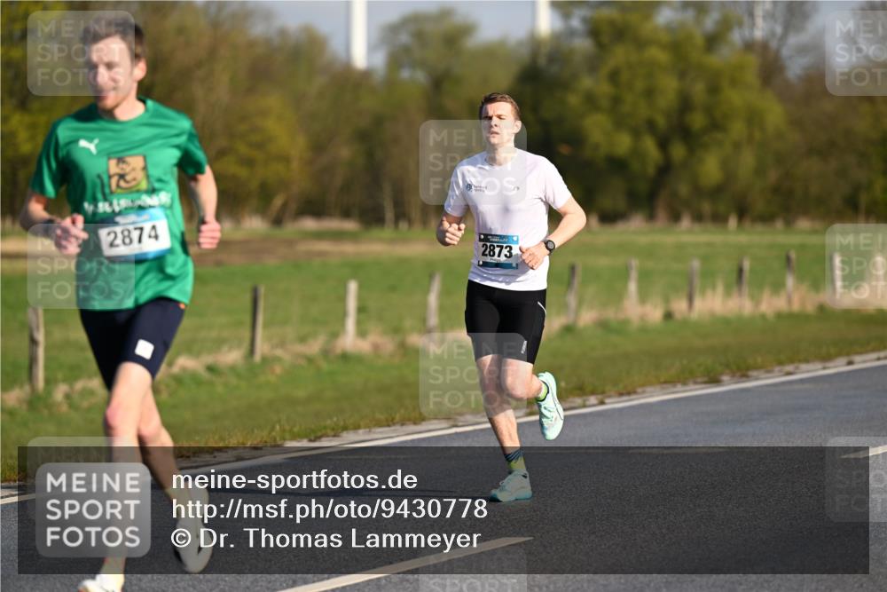 12.04.2026 - 45. Internationalen Wilhelmsburger Insellauf Dr. Thomas Lammeyer http://msf.ph/oto/9430778 12.04.2026 09:08:38 Laufen 2874, 2873 meine-sportfotos.de