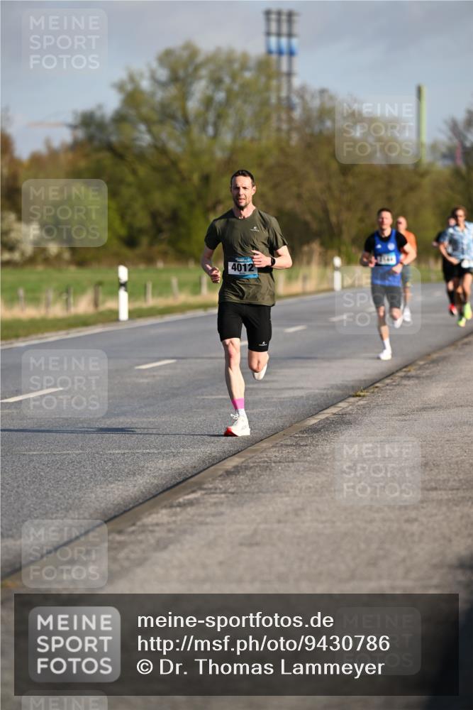 12.04.2026 - 45. Internationalen Wilhelmsburger Insellauf Dr. Thomas Lammeyer http://msf.ph/oto/9430786 12.04.2026 09:08:56 Laufen 4012 meine-sportfotos.de