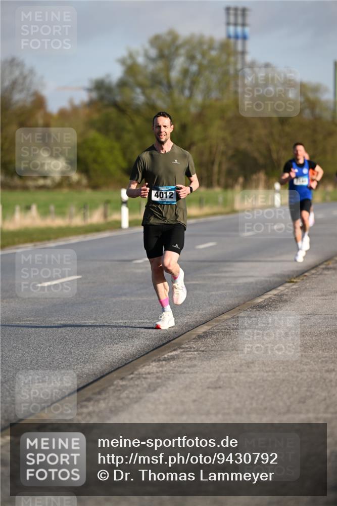 12.04.2026 - 45. Internationalen Wilhelmsburger Insellauf Dr. Thomas Lammeyer http://msf.ph/oto/9430792 12.04.2026 09:08:57 Laufen 4012 meine-sportfotos.de
