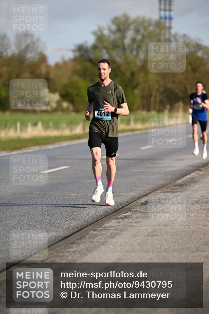 12.04.2026 - 45. Internationalen Wilhelmsburger Insellauf Dr. Thomas Lammeyer http://msf.ph/oto/9430795 12.04.2026 09:08:57 Laufen 4012 meine-sportfotos.de