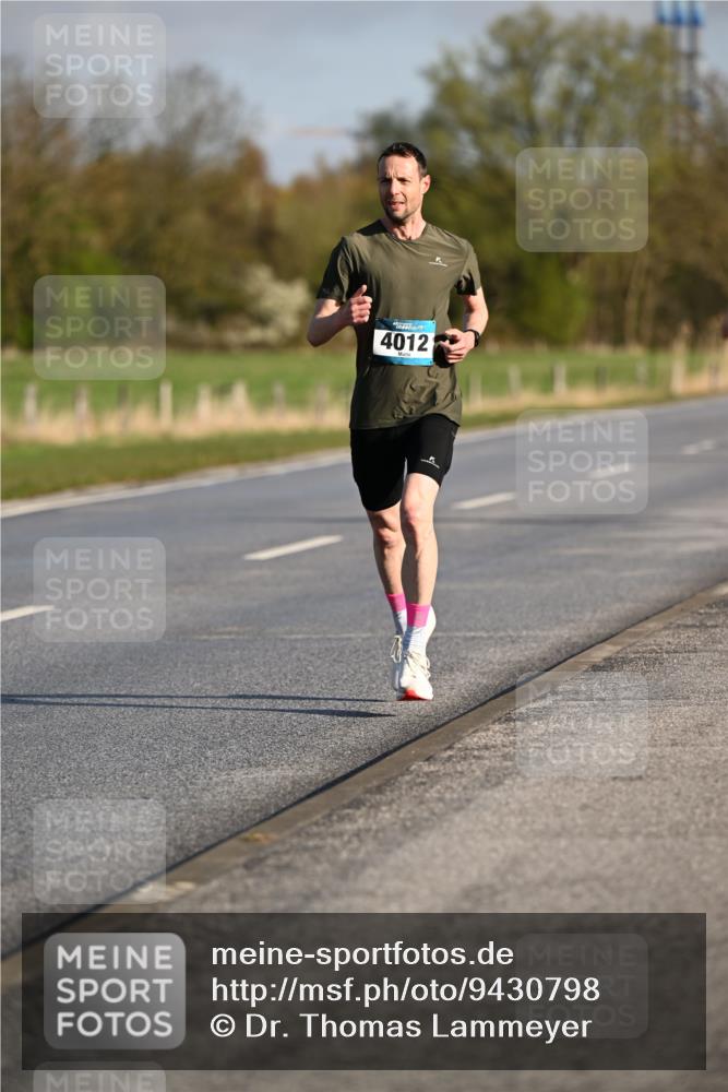 12.04.2026 - 45. Internationalen Wilhelmsburger Insellauf Dr. Thomas Lammeyer http://msf.ph/oto/9430798 12.04.2026 09:08:57 Laufen 4012 meine-sportfotos.de