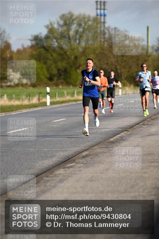 12.04.2026 - 45. Internationalen Wilhelmsburger Insellauf Dr. Thomas Lammeyer http://msf.ph/oto/9430804 12.04.2026 09:08:59 Laufen 2144 meine-sportfotos.de