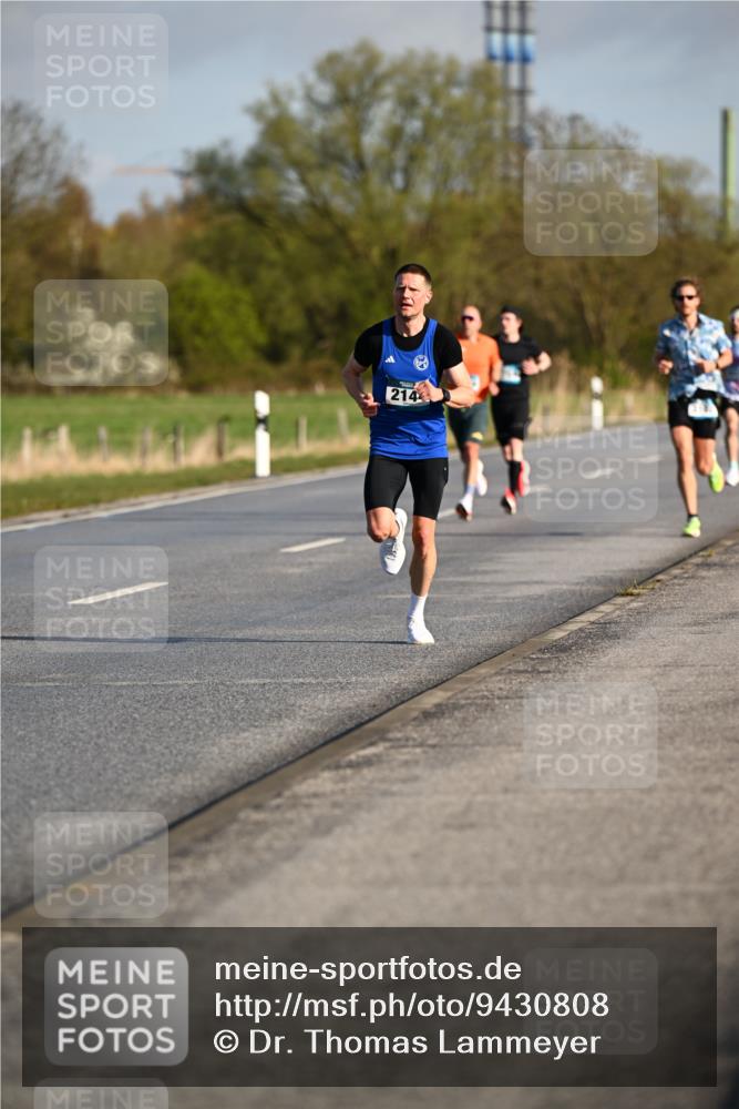 12.04.2026 - 45. Internationalen Wilhelmsburger Insellauf Dr. Thomas Lammeyer http://msf.ph/oto/9430808 12.04.2026 09:09:00 Laufen 214 meine-sportfotos.de