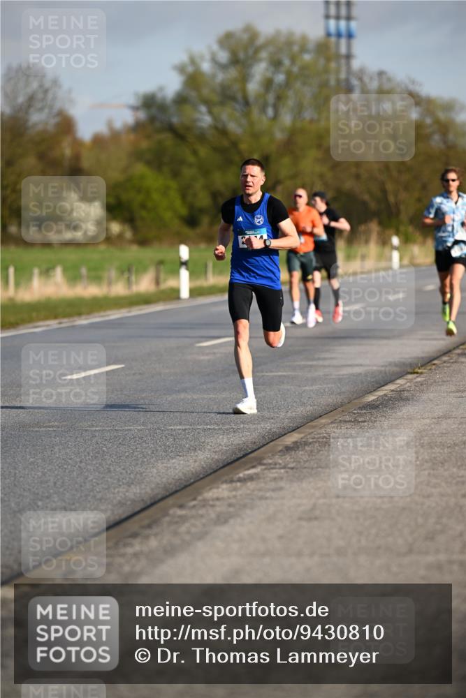 12.04.2026 - 45. Internationalen Wilhelmsburger Insellauf Dr. Thomas Lammeyer http://msf.ph/oto/9430810 12.04.2026 09:09:00 Laufen  meine-sportfotos.de