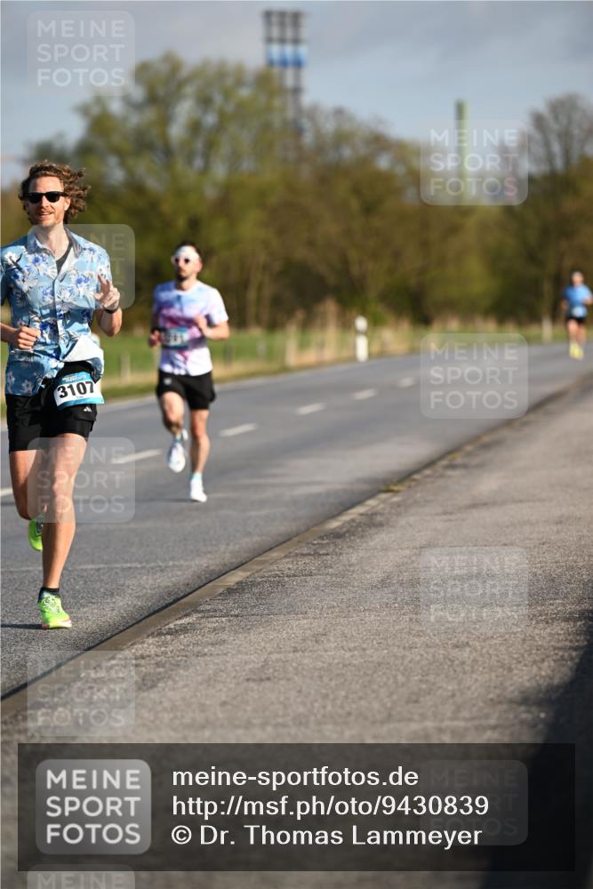 12.04.2026 - 45. Internationalen Wilhelmsburger Insellauf Dr. Thomas Lammeyer http://msf.ph/oto/9430839 12.04.2026 09:09:06 Laufen 3107 meine-sportfotos.de