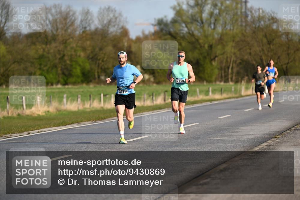 12.04.2026 - 45. Internationalen Wilhelmsburger Insellauf Dr. Thomas Lammeyer http://msf.ph/oto/9430869 12.04.2026 09:09:23 Laufen 3979, 2119 meine-sportfotos.de