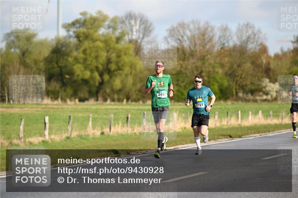 12.04.2026 - 45. Internationalen Wilhelmsburger Insellauf Dr. Thomas Lammeyer http://msf.ph/oto/9430928 12.04.2026 09:09:41 Laufen 2487, 2727 meine-sportfotos.de