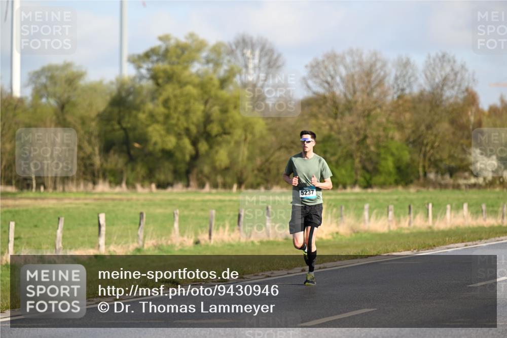 12.04.2026 - 45. Internationalen Wilhelmsburger Insellauf Dr. Thomas Lammeyer http://msf.ph/oto/9430946 12.04.2026 09:09:45 Laufen 5237 meine-sportfotos.de