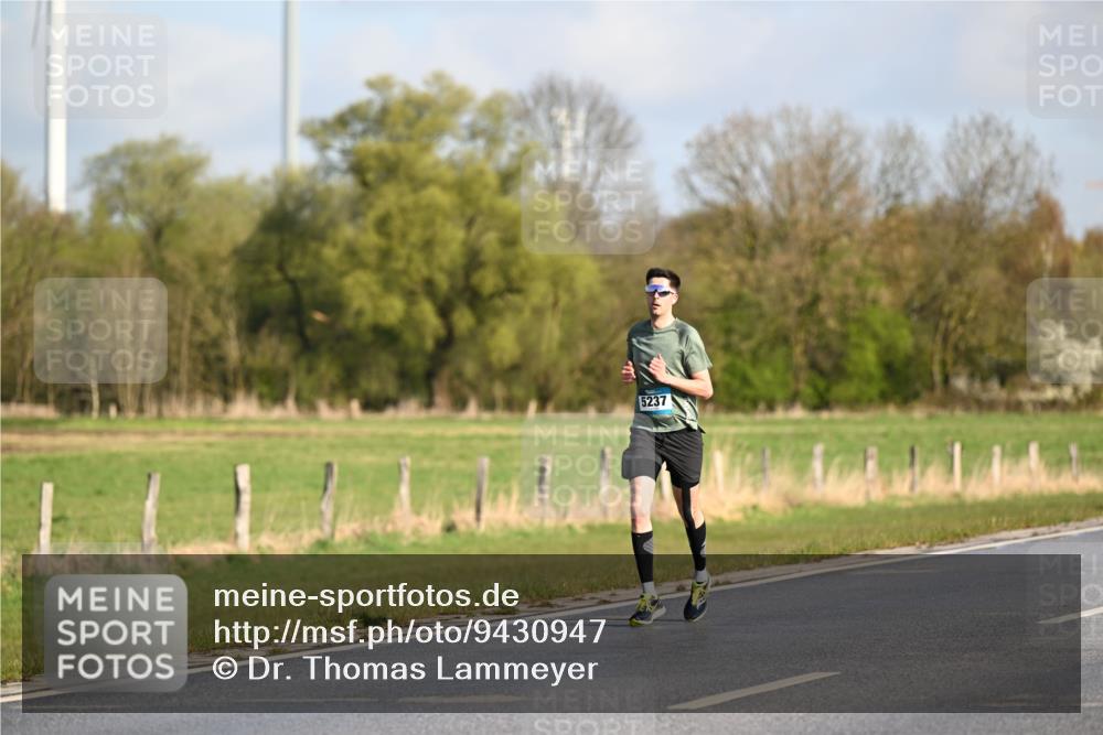 12.04.2026 - 45. Internationalen Wilhelmsburger Insellauf Dr. Thomas Lammeyer http://msf.ph/oto/9430947 12.04.2026 09:09:45 Laufen 5237 meine-sportfotos.de