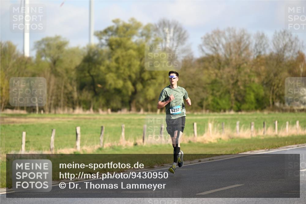 12.04.2026 - 45. Internationalen Wilhelmsburger Insellauf Dr. Thomas Lammeyer http://msf.ph/oto/9430950 12.04.2026 09:09:46 Laufen 5237 meine-sportfotos.de