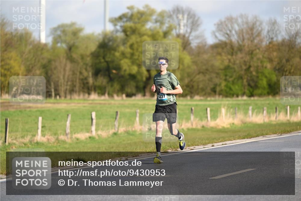 12.04.2026 - 45. Internationalen Wilhelmsburger Insellauf Dr. Thomas Lammeyer http://msf.ph/oto/9430953 12.04.2026 09:09:46 Laufen 5237 meine-sportfotos.de