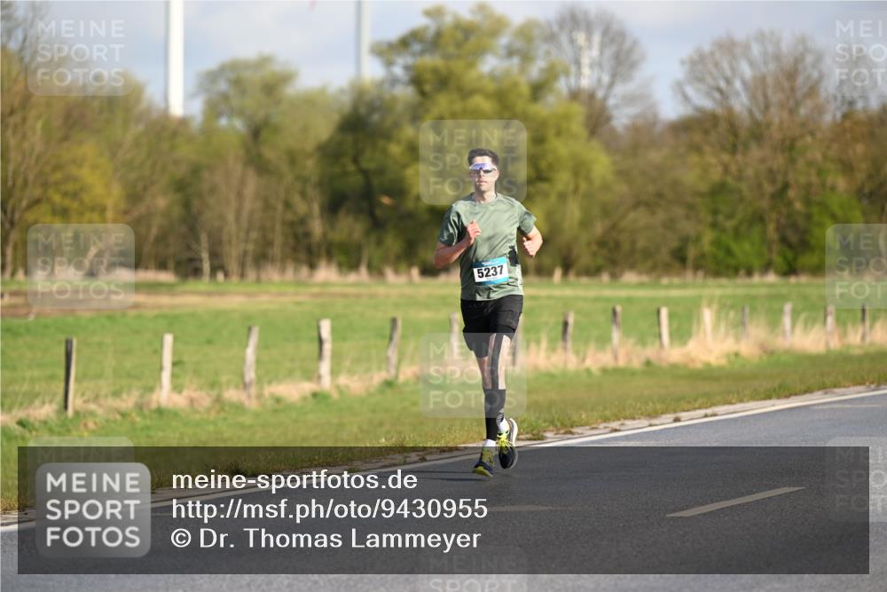 12.04.2026 - 45. Internationalen Wilhelmsburger Insellauf Dr. Thomas Lammeyer http://msf.ph/oto/9430955 12.04.2026 09:09:46 Laufen 5237, 19 meine-sportfotos.de