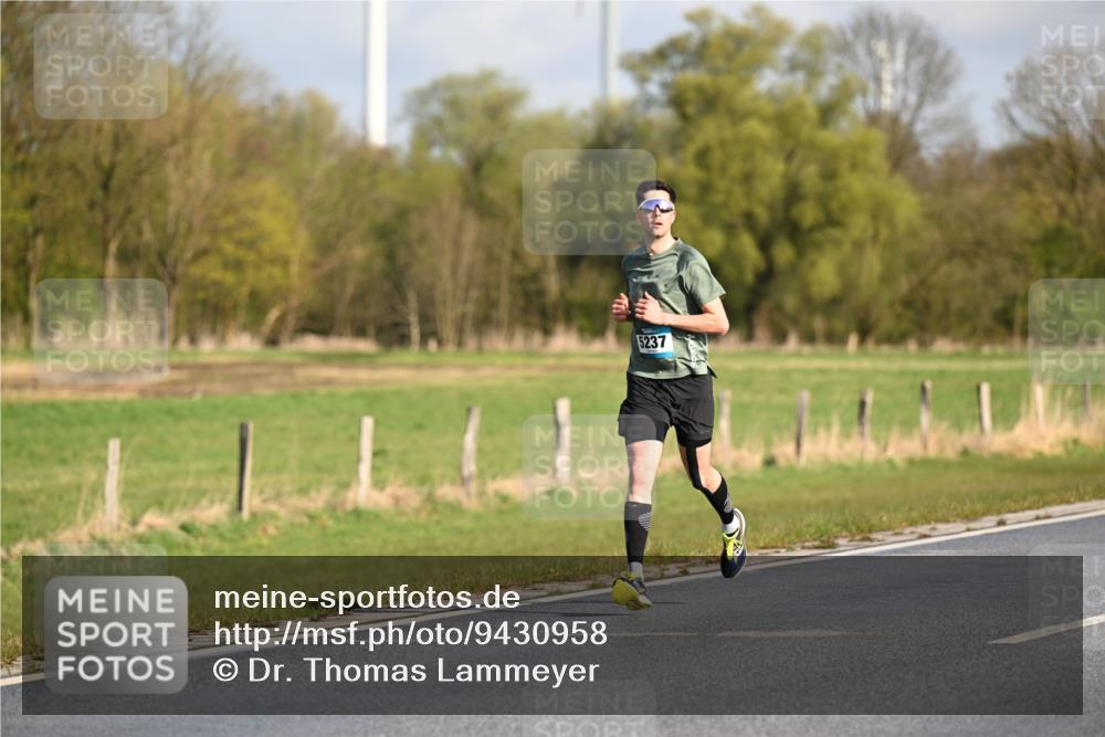 12.04.2026 - 45. Internationalen Wilhelmsburger Insellauf Dr. Thomas Lammeyer http://msf.ph/oto/9430958 12.04.2026 09:09:47 Laufen 5237 meine-sportfotos.de