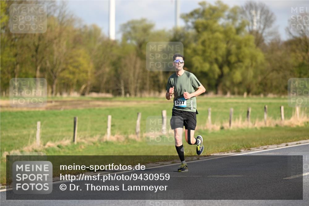 12.04.2026 - 45. Internationalen Wilhelmsburger Insellauf Dr. Thomas Lammeyer http://msf.ph/oto/9430959 12.04.2026 09:09:47 Laufen 5237 meine-sportfotos.de
