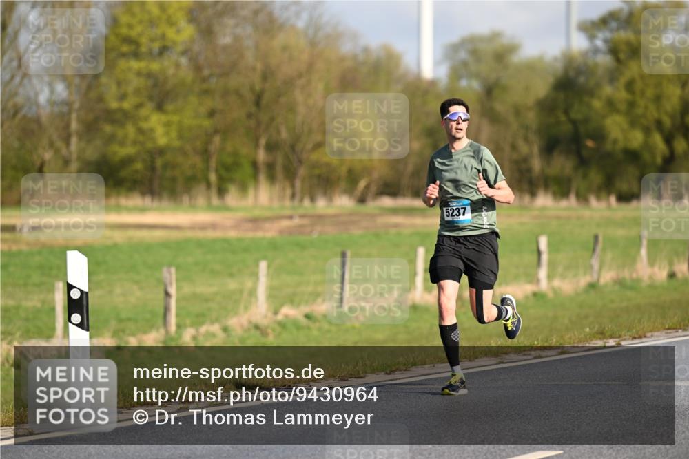 12.04.2026 - 45. Internationalen Wilhelmsburger Insellauf Dr. Thomas Lammeyer http://msf.ph/oto/9430964 12.04.2026 09:09:48 Laufen 5237 meine-sportfotos.de