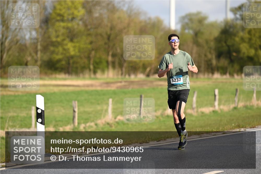12.04.2026 - 45. Internationalen Wilhelmsburger Insellauf Dr. Thomas Lammeyer http://msf.ph/oto/9430965 12.04.2026 09:09:48 Laufen 5237 meine-sportfotos.de