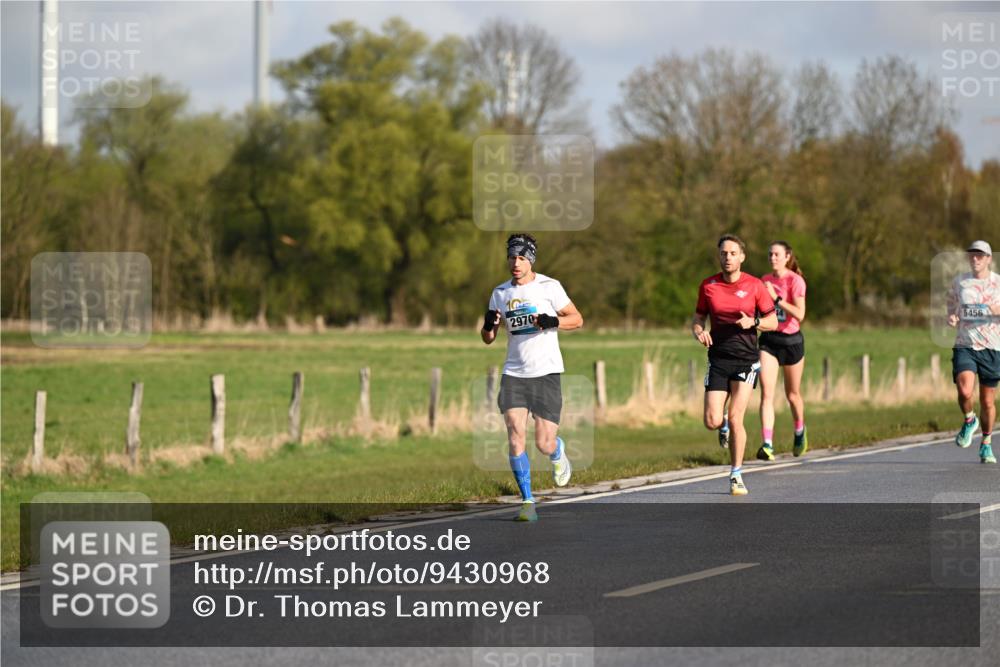 12.04.2026 - 45. Internationalen Wilhelmsburger Insellauf Dr. Thomas Lammeyer http://msf.ph/oto/9430968 12.04.2026 09:09:53 Laufen 10, 2970, 5456 meine-sportfotos.de