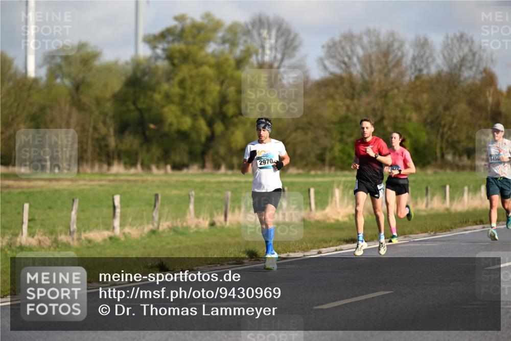 12.04.2026 - 45. Internationalen Wilhelmsburger Insellauf Dr. Thomas Lammeyer http://msf.ph/oto/9430969 12.04.2026 09:09:53 Laufen 2970, 5456 meine-sportfotos.de