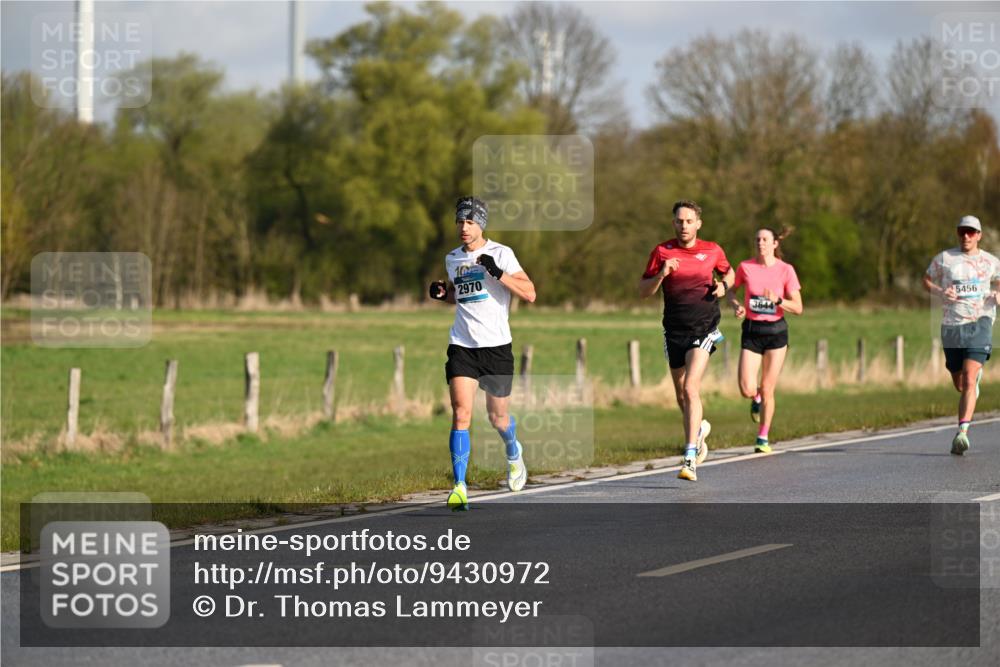 12.04.2026 - 45. Internationalen Wilhelmsburger Insellauf Dr. Thomas Lammeyer http://msf.ph/oto/9430972 12.04.2026 09:09:53 Laufen 10, 2970, 5456, 364 meine-sportfotos.de