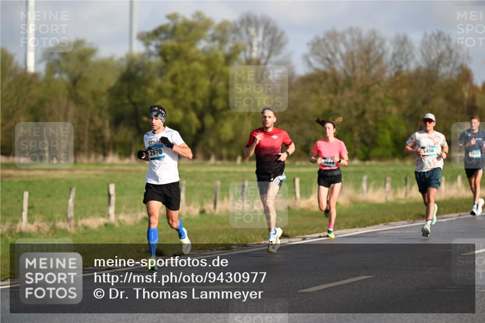 12.04.2026 - 45. Internationalen Wilhelmsburger Insellauf Dr. Thomas Lammeyer http://msf.ph/oto/9430977 12.04.2026 09:09:54 Laufen 10, 2970, 5456, 5676 meine-sportfotos.de