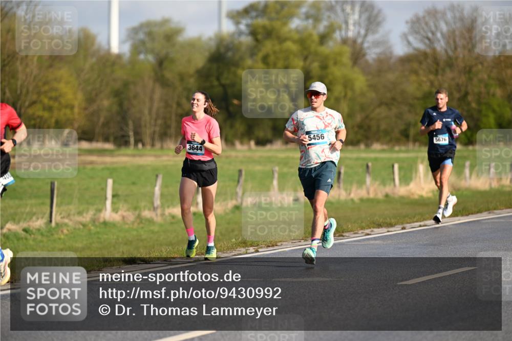 12.04.2026 - 45. Internationalen Wilhelmsburger Insellauf Dr. Thomas Lammeyer http://msf.ph/oto/9430992 12.04.2026 09:09:57 Laufen 3, 3644, 5456, 5676 meine-sportfotos.de