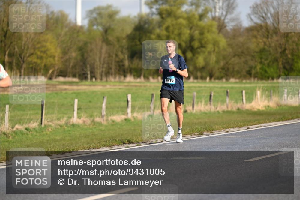 12.04.2026 - 45. Internationalen Wilhelmsburger Insellauf Dr. Thomas Lammeyer http://msf.ph/oto/9431005 12.04.2026 09:09:59 Laufen 5676 meine-sportfotos.de