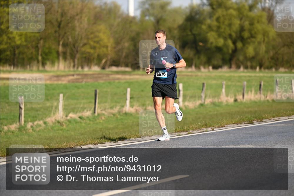 12.04.2026 - 45. Internationalen Wilhelmsburger Insellauf Dr. Thomas Lammeyer http://msf.ph/oto/9431012 12.04.2026 09:10:00 Laufen 5676 meine-sportfotos.de