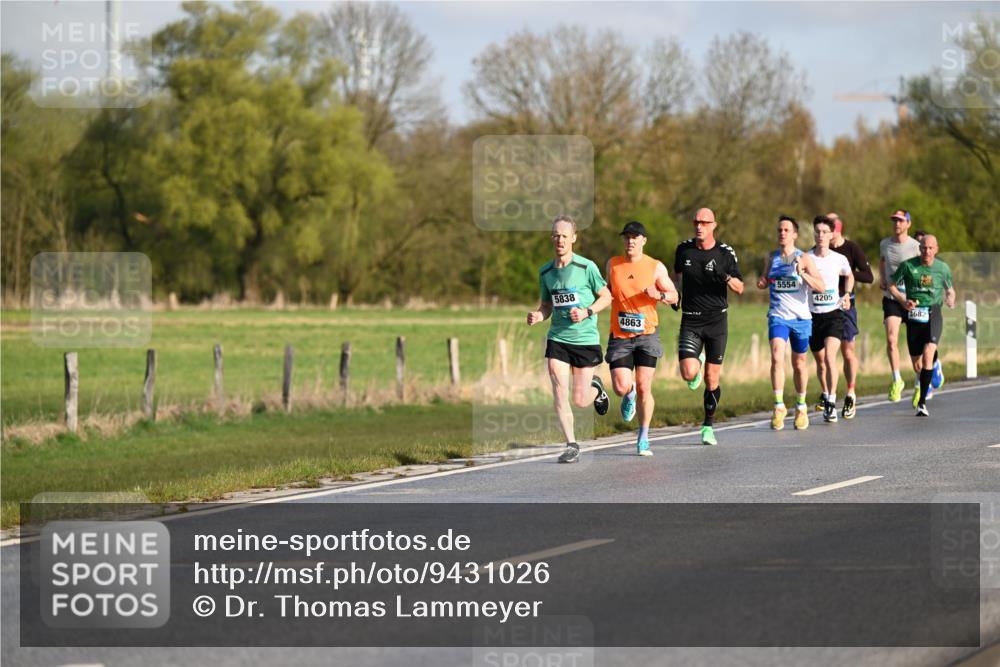 12.04.2026 - 45. Internationalen Wilhelmsburger Insellauf Dr. Thomas Lammeyer http://msf.ph/oto/9431026 12.04.2026 09:10:13 Laufen 5838, 137, 4863, 5554, 4205, 3682 meine-sportfotos.de