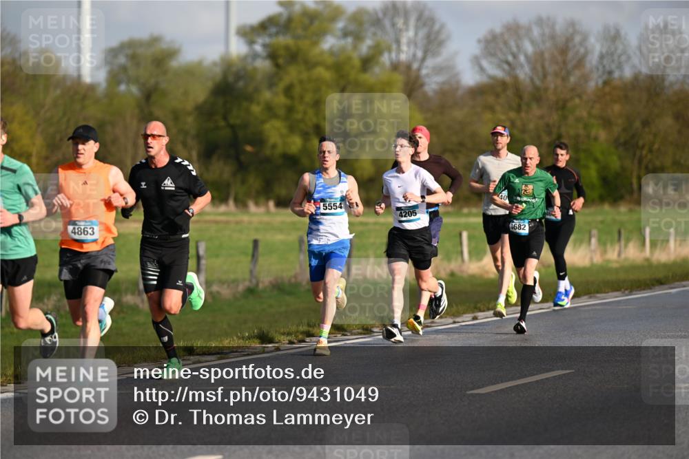 12.04.2026 - 45. Internationalen Wilhelmsburger Insellauf Dr. Thomas Lammeyer http://msf.ph/oto/9431049 12.04.2026 09:10:17 Laufen 159, 4863, 777, 5554, 4205, 40, 682 meine-sportfotos.de