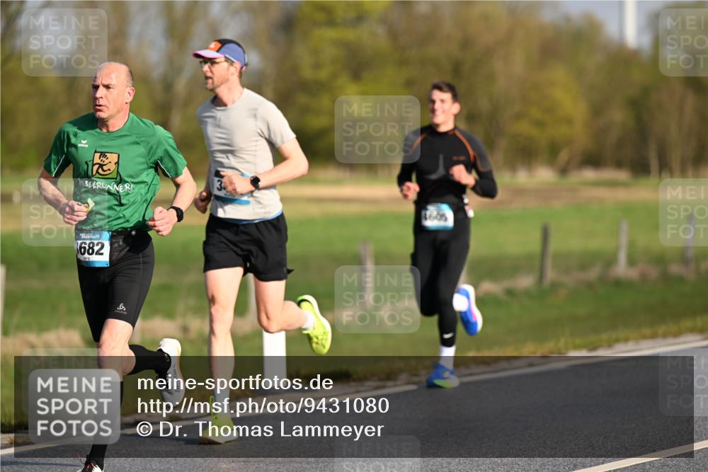 12.04.2026 - 45. Internationalen Wilhelmsburger Insellauf Dr. Thomas Lammeyer http://msf.ph/oto/9431080 12.04.2026 09:10:22 Laufen 682, 6 meine-sportfotos.de