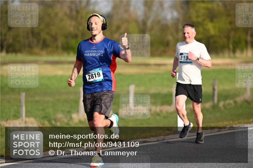 12.04.2026 - 45. Internationalen Wilhelmsburger Insellauf Dr. Thomas Lammeyer http://msf.ph/oto/9431109 12.04.2026 09:10:27 Laufen 2819, 313 meine-sportfotos.de