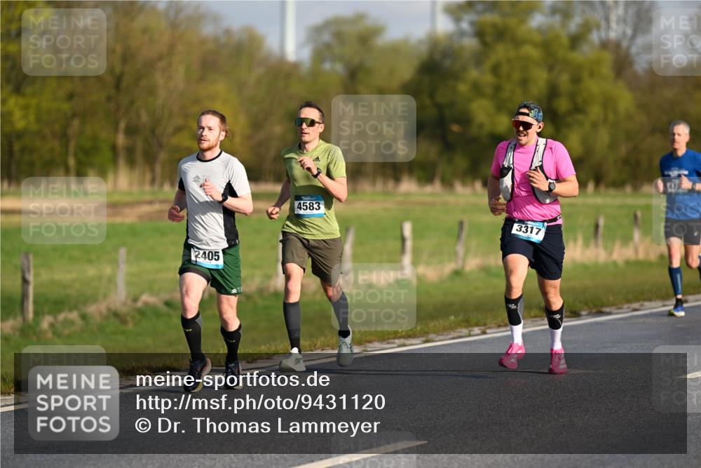 12.04.2026 - 45. Internationalen Wilhelmsburger Insellauf Dr. Thomas Lammeyer http://msf.ph/oto/9431120 12.04.2026 09:10:30 Laufen 2405, 4583, 3317, 475 meine-sportfotos.de
