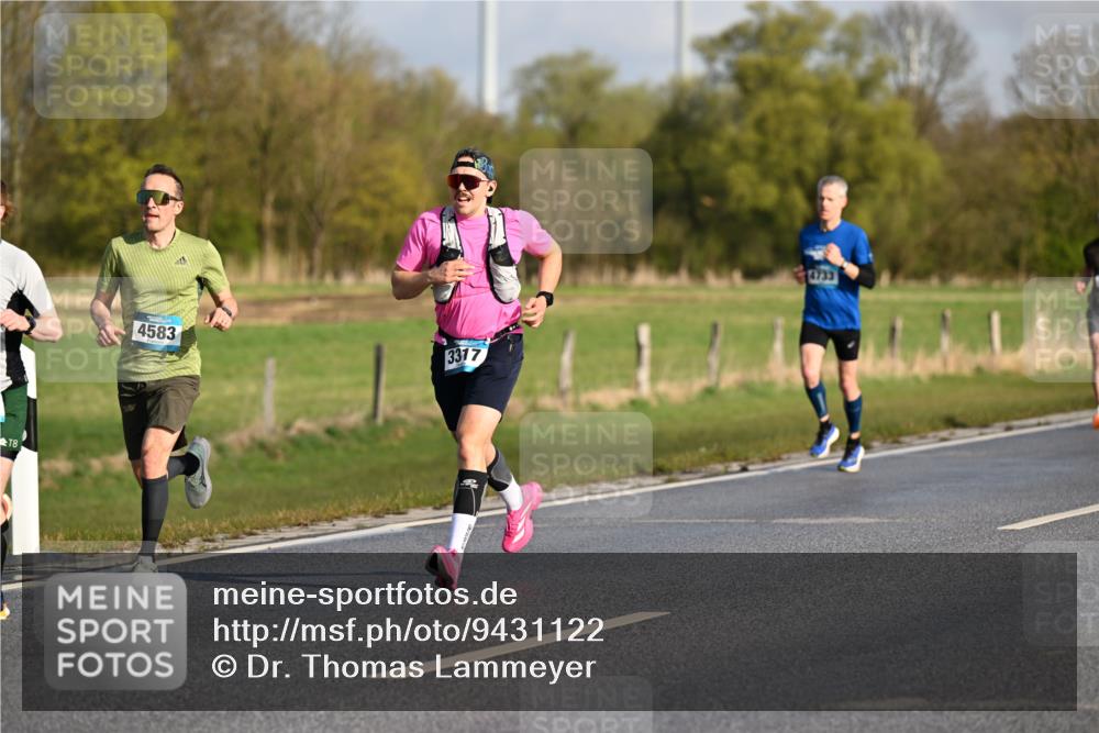 12.04.2026 - 45. Internationalen Wilhelmsburger Insellauf Dr. Thomas Lammeyer http://msf.ph/oto/9431122 12.04.2026 09:10:31 Laufen 8, 4583, 3317 meine-sportfotos.de