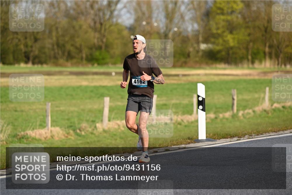 12.04.2026 - 45. Internationalen Wilhelmsburger Insellauf Dr. Thomas Lammeyer http://msf.ph/oto/9431156 12.04.2026 09:10:37 Laufen 4162 meine-sportfotos.de