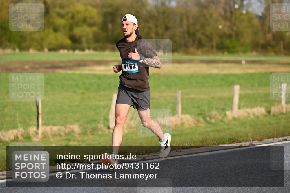 12.04.2026 - 45. Internationalen Wilhelmsburger Insellauf Dr. Thomas Lammeyer http://msf.ph/oto/9431162 12.04.2026 09:10:37 Laufen 4162 meine-sportfotos.de