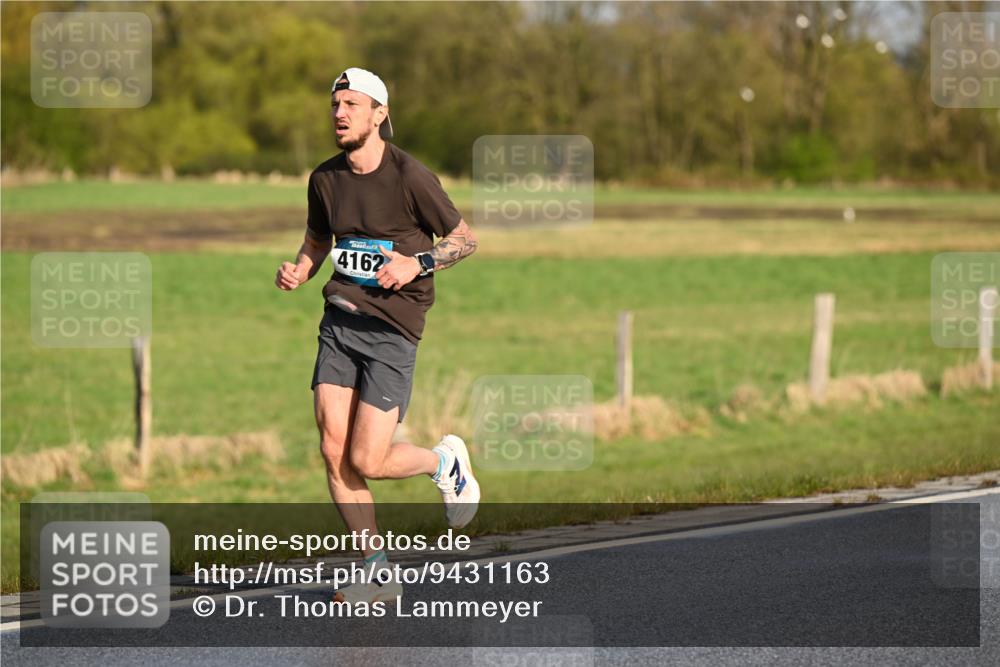 12.04.2026 - 45. Internationalen Wilhelmsburger Insellauf Dr. Thomas Lammeyer http://msf.ph/oto/9431163 12.04.2026 09:10:38 Laufen 4162, 2 meine-sportfotos.de