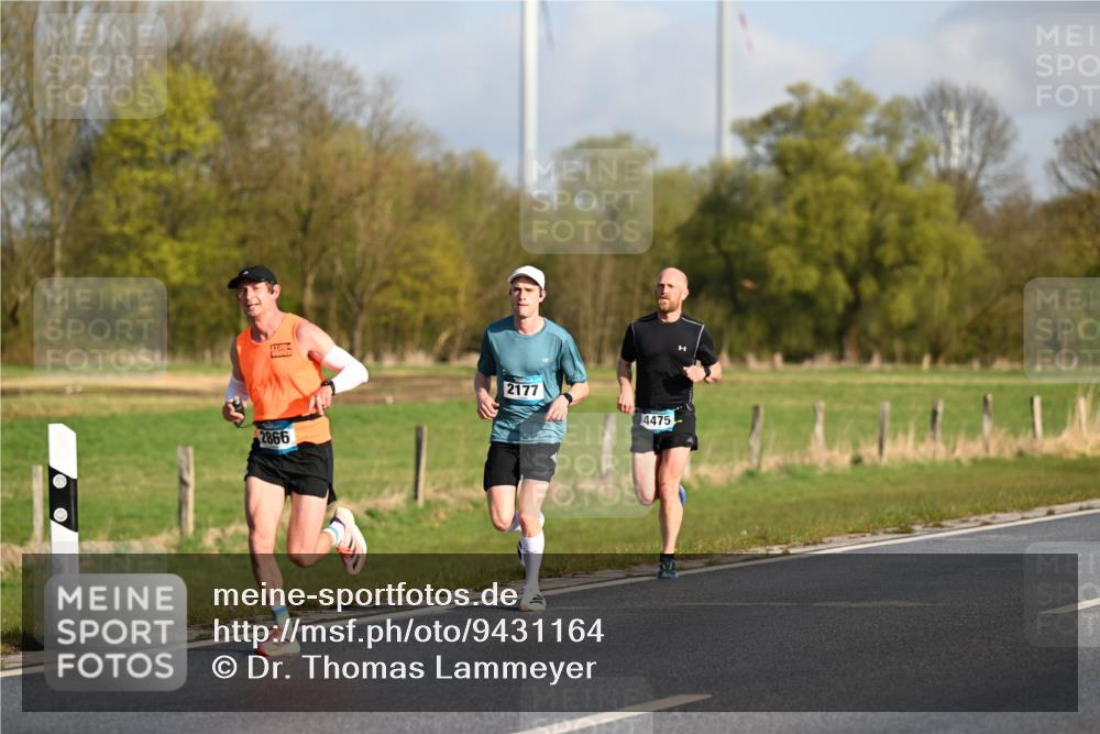 12.04.2026 - 45. Internationalen Wilhelmsburger Insellauf Dr. Thomas Lammeyer http://msf.ph/oto/9431164 12.04.2026 09:10:38 Laufen 2866, 2177, 4475 meine-sportfotos.de
