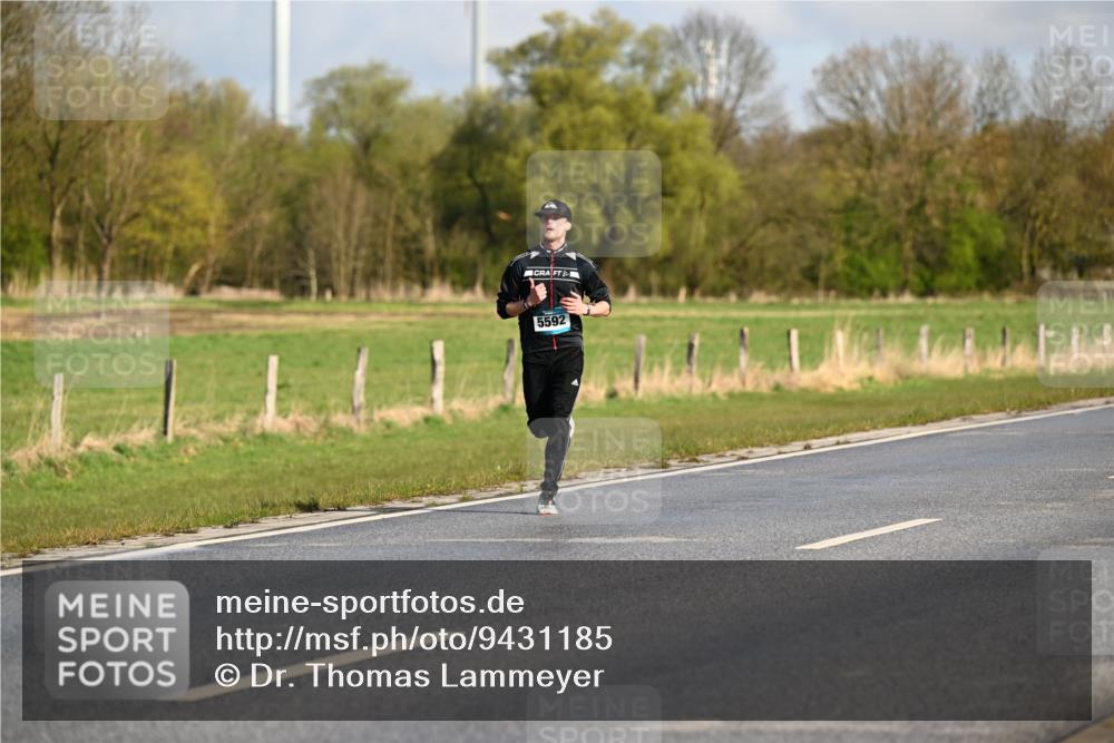 12.04.2026 - 45. Internationalen Wilhelmsburger Insellauf Dr. Thomas Lammeyer http://msf.ph/oto/9431185 12.04.2026 09:10:43 Laufen 5592 meine-sportfotos.de