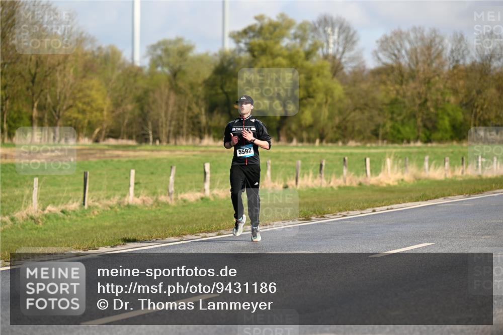 12.04.2026 - 45. Internationalen Wilhelmsburger Insellauf Dr. Thomas Lammeyer http://msf.ph/oto/9431186 12.04.2026 09:10:43 Laufen 5592 meine-sportfotos.de