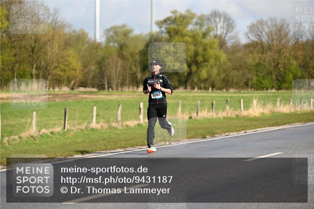 12.04.2026 - 45. Internationalen Wilhelmsburger Insellauf Dr. Thomas Lammeyer http://msf.ph/oto/9431187 12.04.2026 09:10:43 Laufen 5592 meine-sportfotos.de